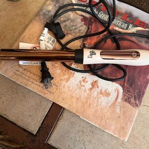 Lange New T3 Rose Gold and Pink Curling Wand